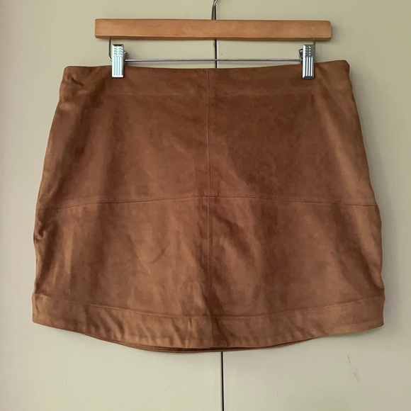 NWT Mud Pie Skirt Size Medium - Picture 1 of 8
